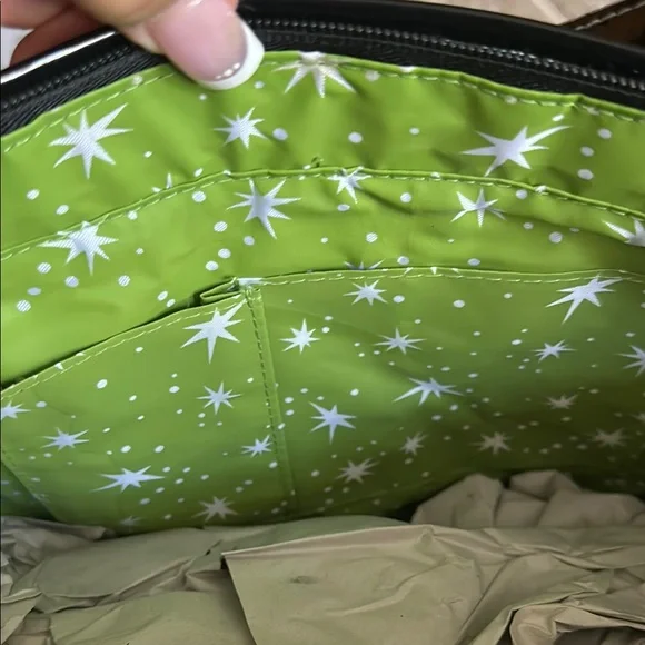 Disneyland Black and Green Tinker Bell Tote Brand new with rates - Picture 5 of 12